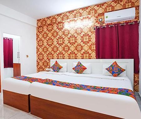 Hotel Royal Platinum 벵갈루루 외부 사진